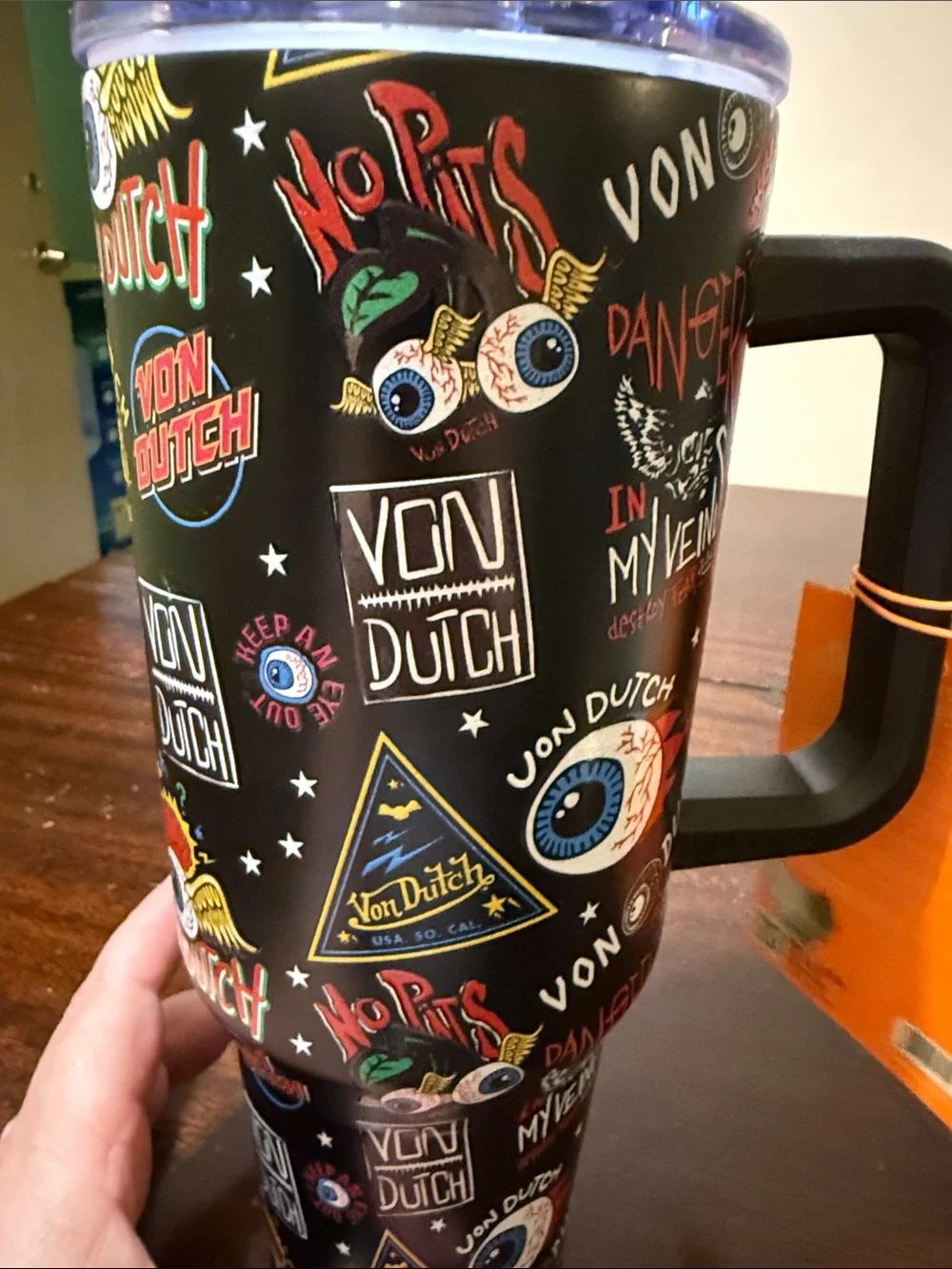 NWT Von Dutch 40oz Danger in My Veins